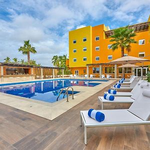 City Express Suites By Marriott Cabo San Lucas